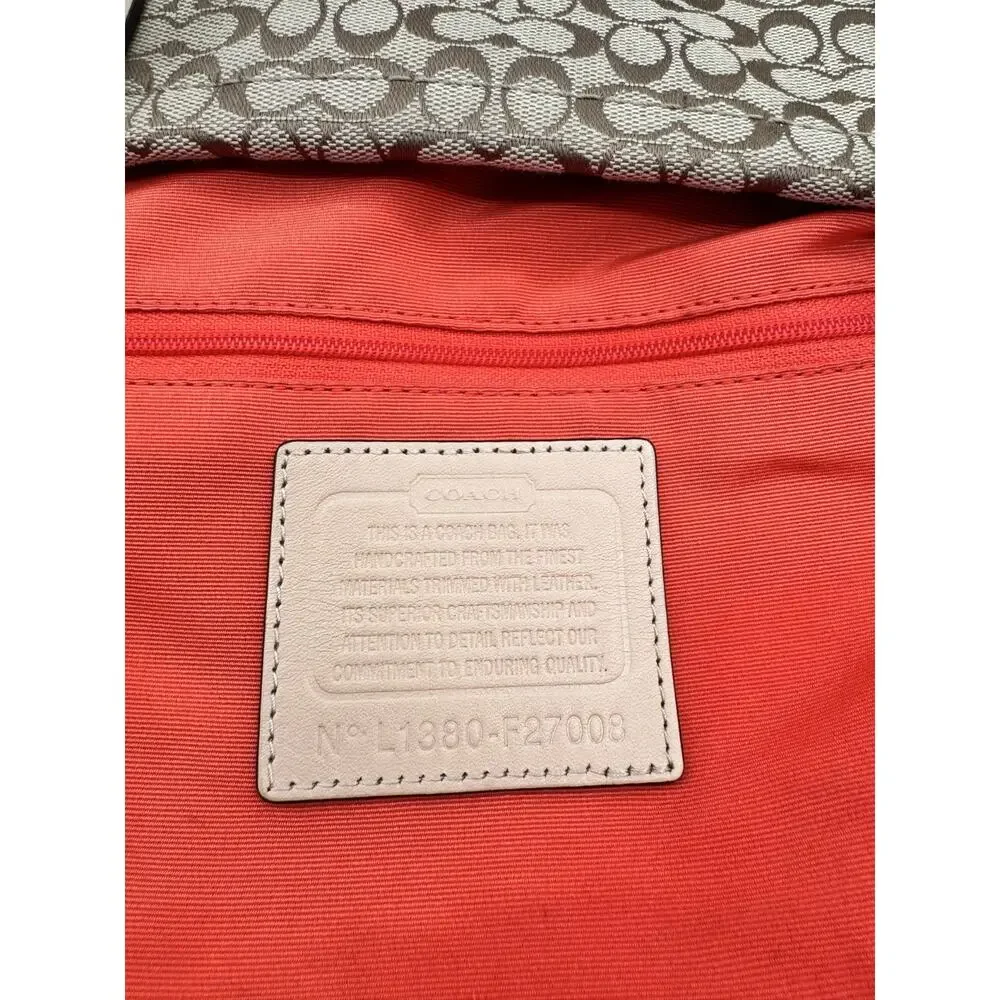 Coach signature stripe